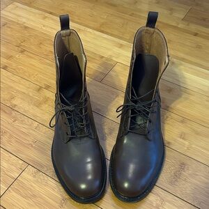Barneys New York Men's Brown Boots